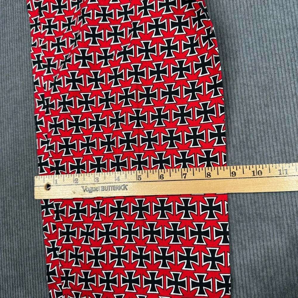 Vintage Lifes A Beach Iron Cross Print Pants Red Black Surf Streetwear 31x34